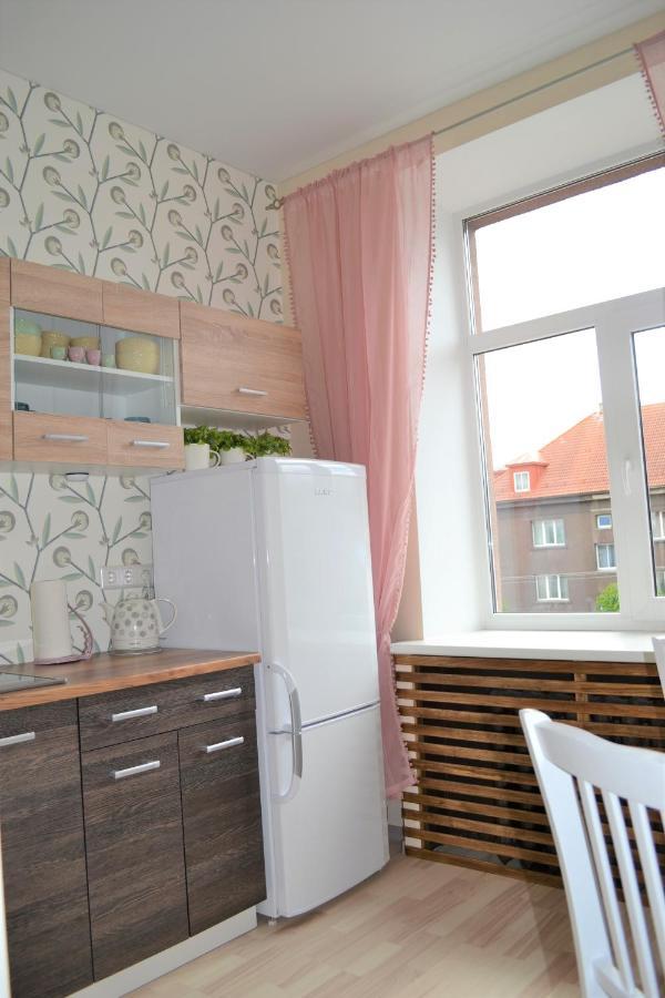 Vee 4 City Center Apartment Пярну Екстериор снимка