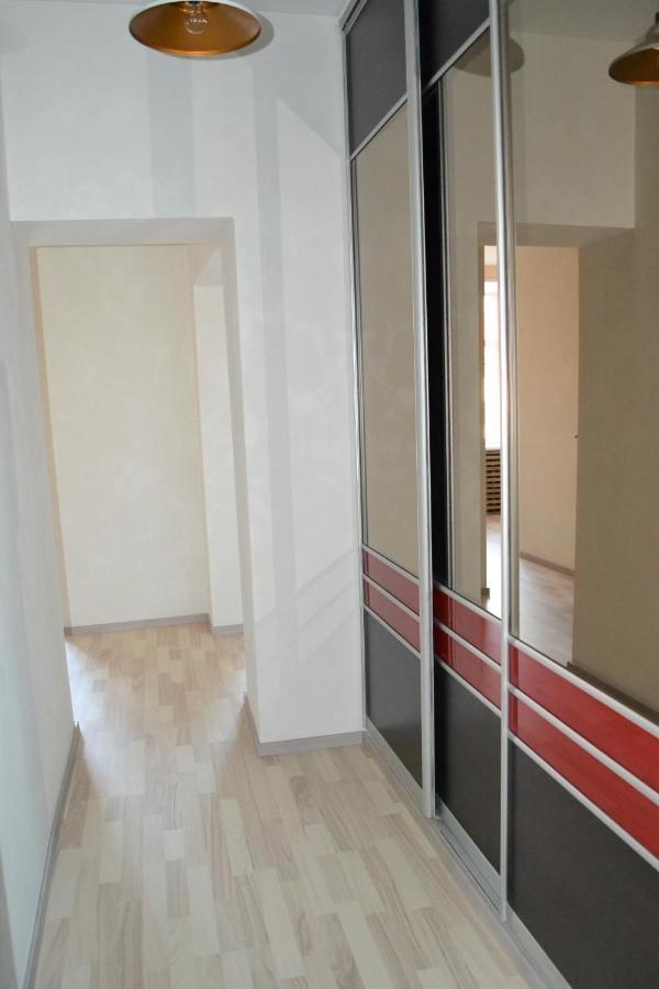 Vee 4 City Center Apartment Пярну Екстериор снимка