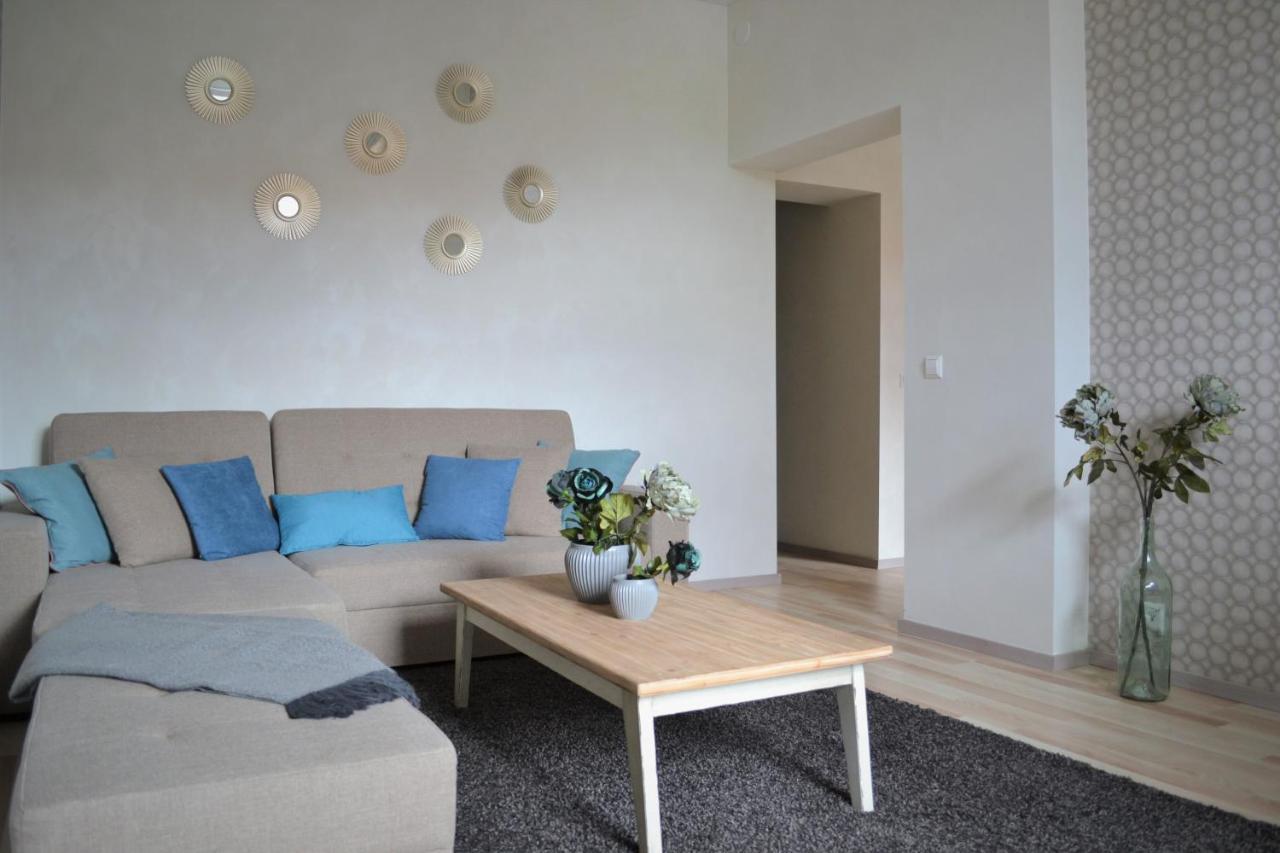 Vee 4 City Center Apartment Пярну Екстериор снимка